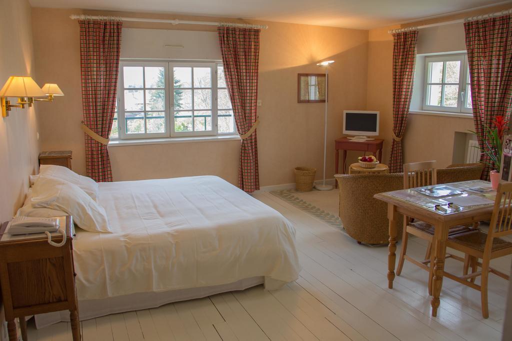 Maison D'Hotes L'Escale Bains-les-Bains Kültér fotó